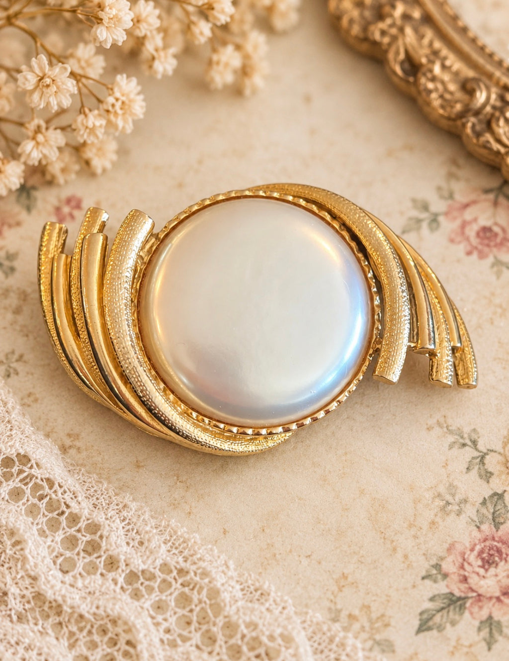 Vintage Sphinx Faux Pearl Statement Brooch