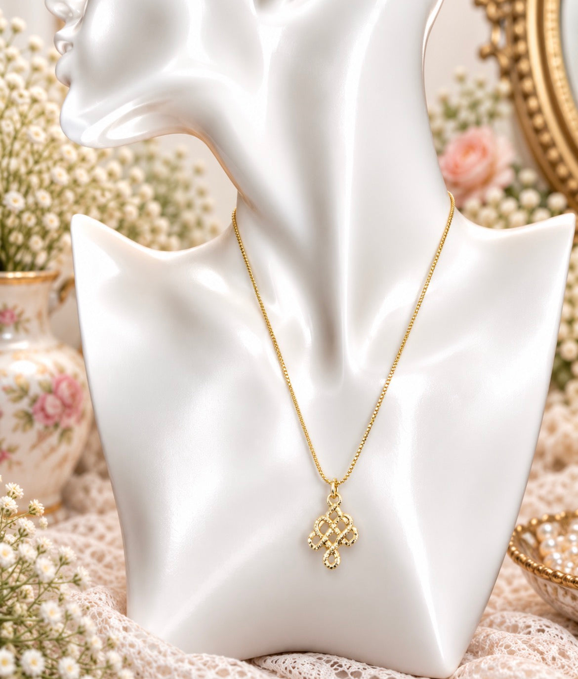 Vintage Avon Gold-Tone Celtic-Style Knot Pendant Necklace