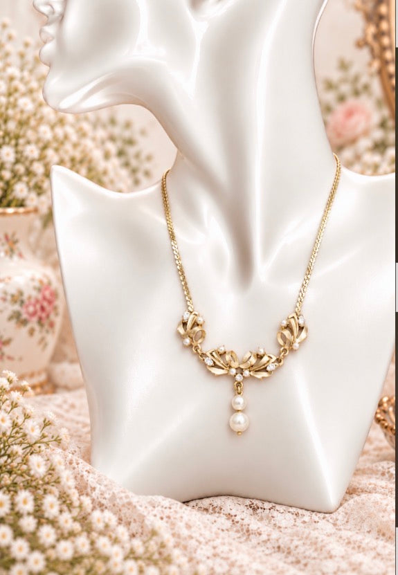 Vintage Gold-Tone Faux Pearl & Crystal Floral Drop Necklace