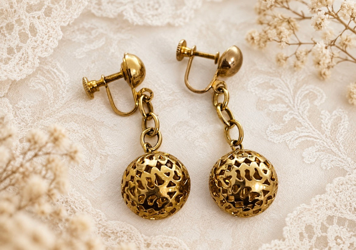 Vintage Gold-Tone Filigree Ball Screw-Back Drop Earrings