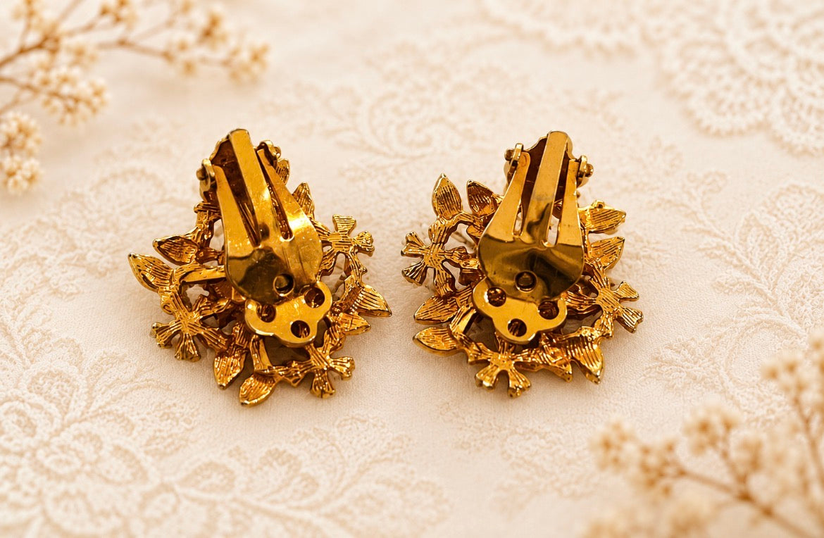 Vintage Gold-Tone Floral Wreath Pearl Clip-On Earrings, view 2